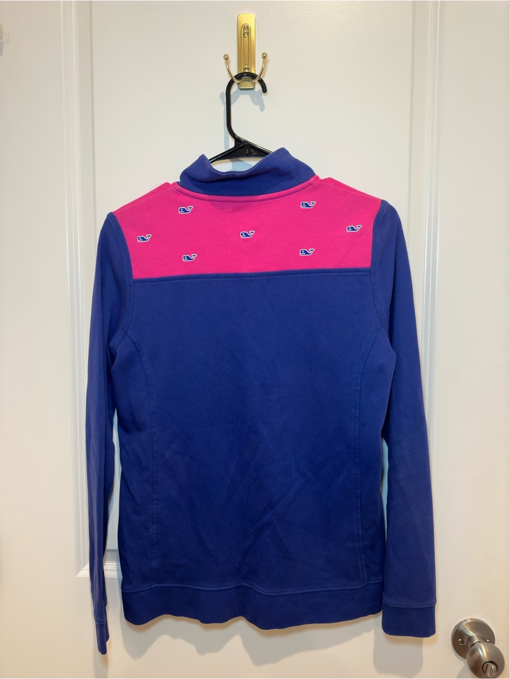 Vineyard Vines pullover - Picture 2 of 3